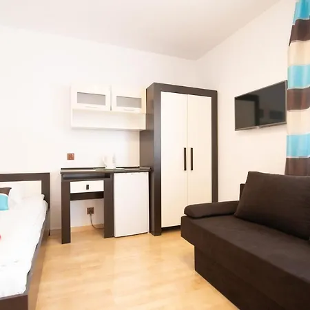 アパート Rubin - I *