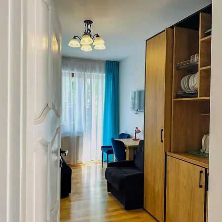 Lägenhetshotell Rubin - I Krynica Morska