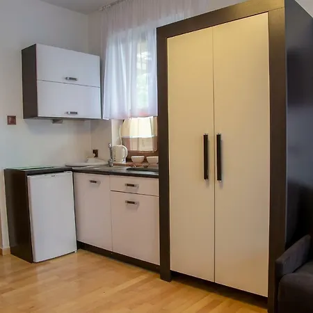 アパート Rubin - I *