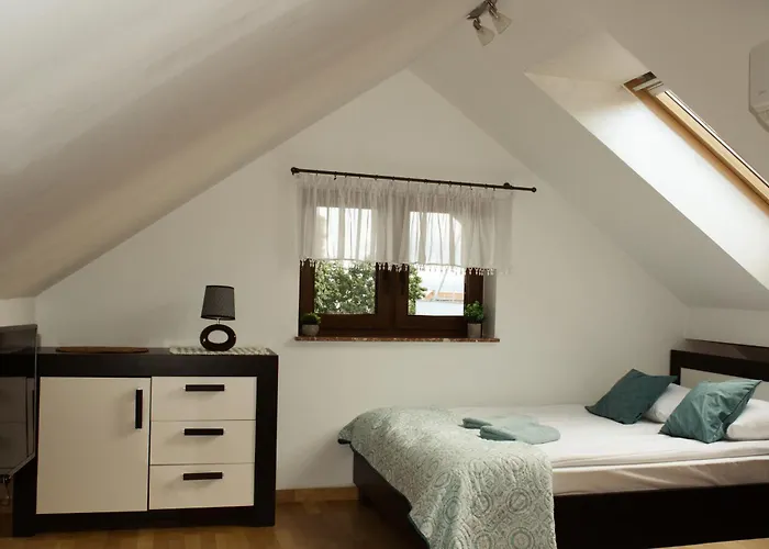 Aparthotel Rubin - I